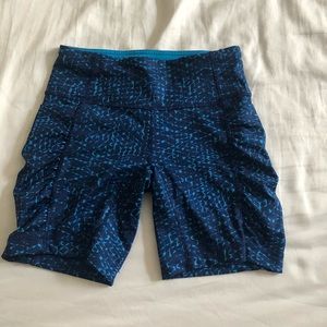 Lululemon biker shorts